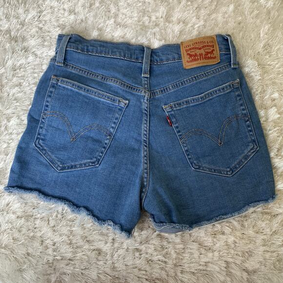 Levi Straus High Rise Jean Shorts Sz 27 Medium Wash - Picture 2 of 7